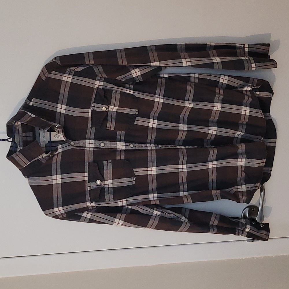 Nevada cotton long-sleeved button down
